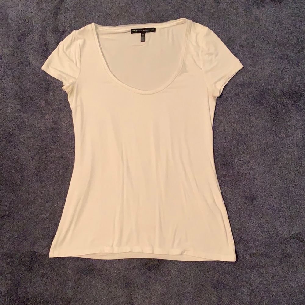 White House Black Market t shirt
